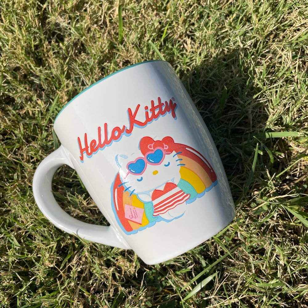 Hello kitty Mug